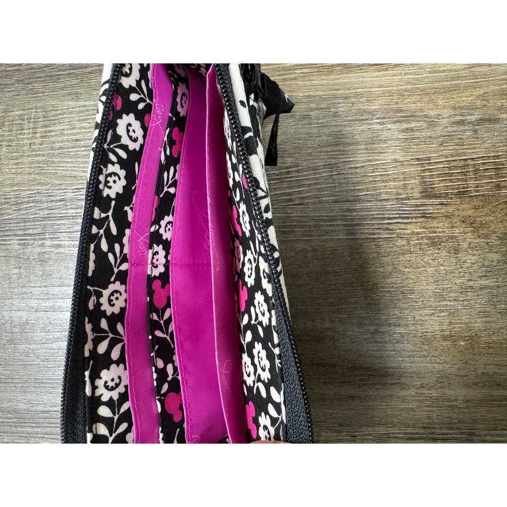 Retired‎ Vera Bradley Disney Mickey Meets Birdie Wallet Wristlet Top Zip - Picture 6 of 10